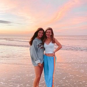 Meet your Posher, Elaina